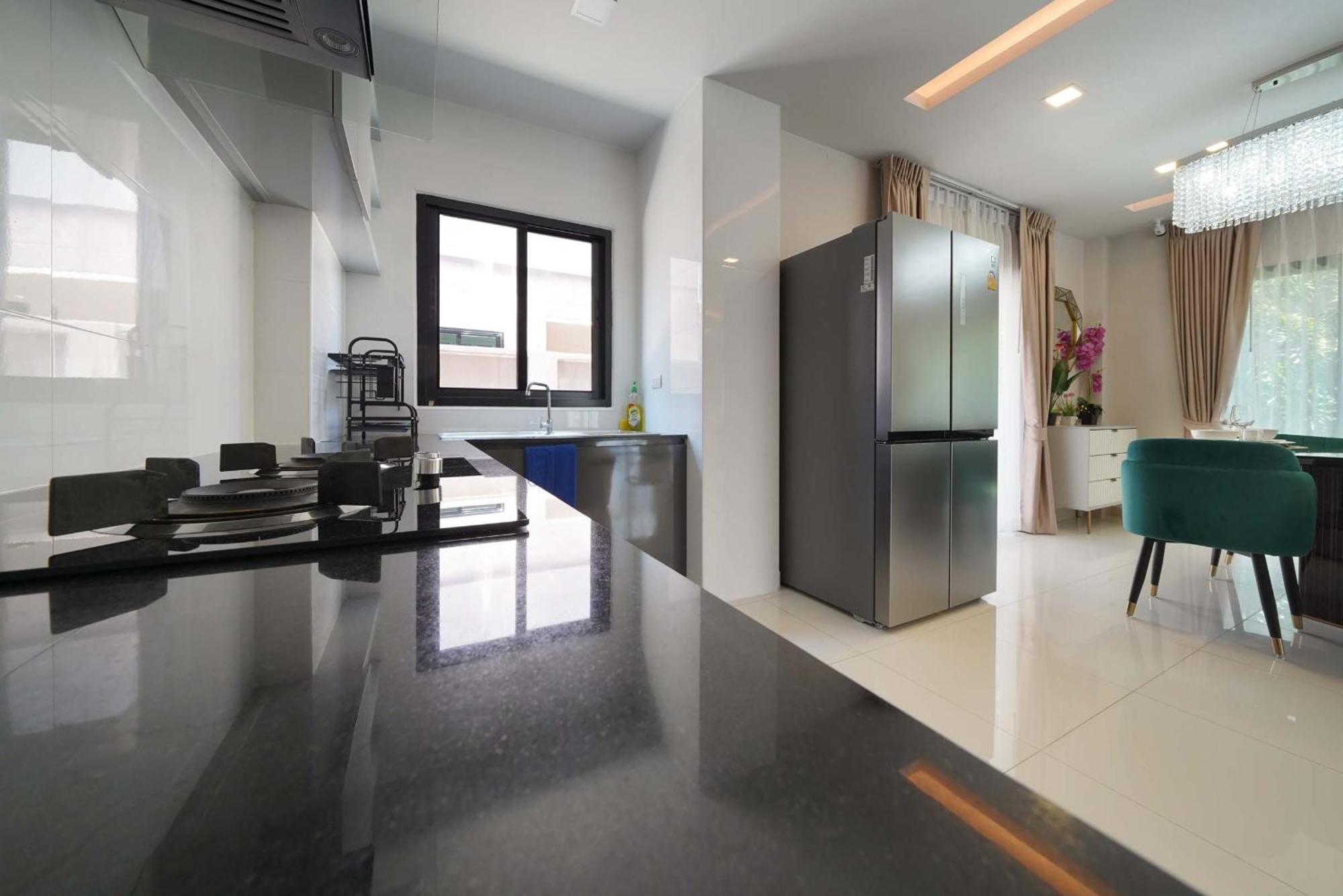 Southern Peak Pool Villa Huay Yai Pattaya Ban Huai Yai المظهر الخارجي الصورة