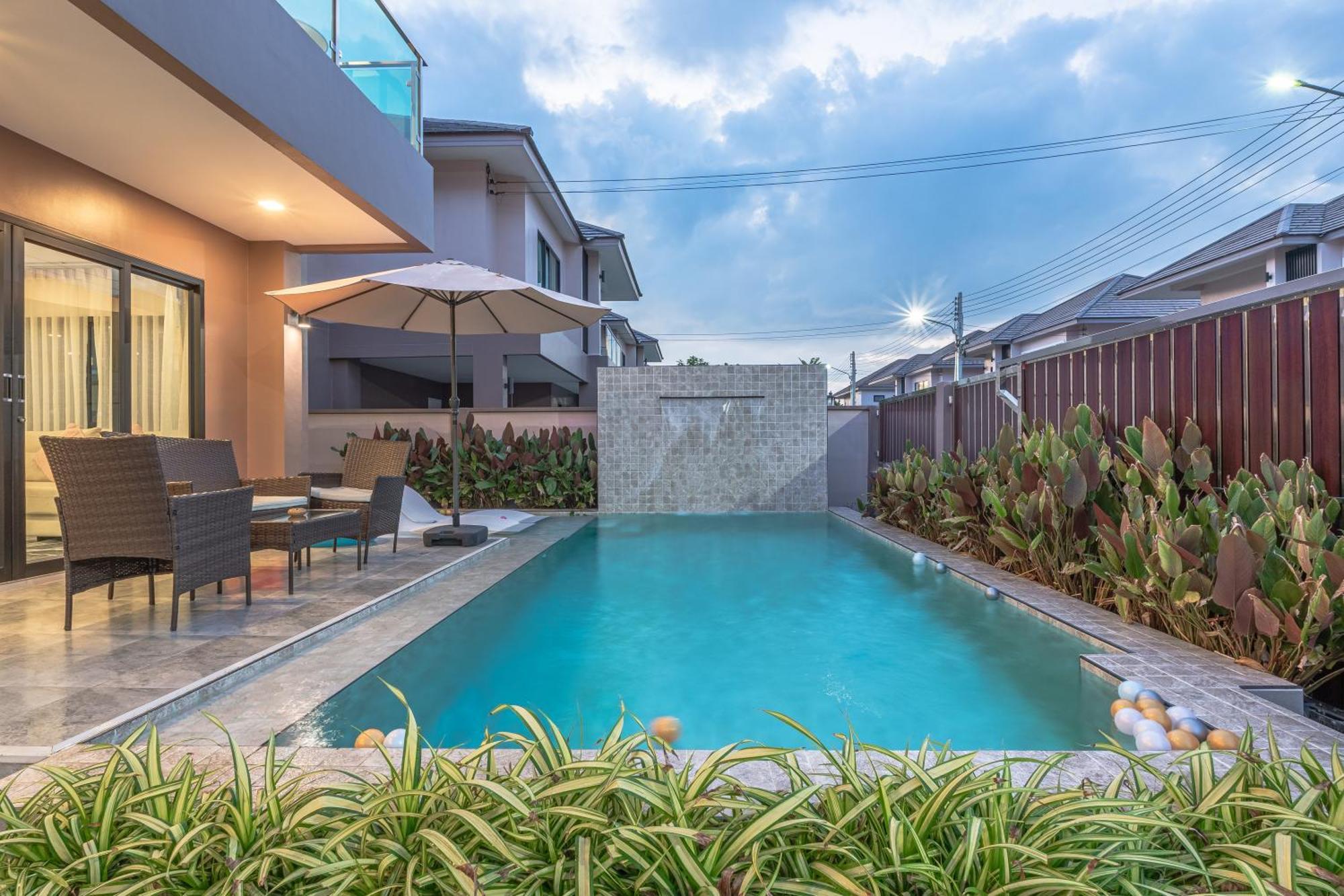 Southern Peak Pool Villa Huay Yai Pattaya Ban Huai Yai المظهر الخارجي الصورة